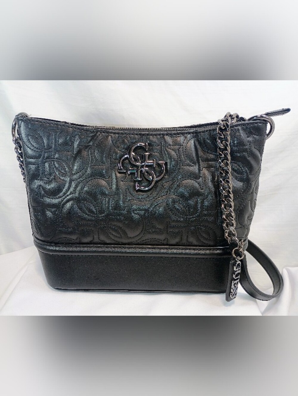GUESS New Wave Sm Hobo Bag Black Quilted 4G Logo Shoulder Handbag EUC Tote Mini